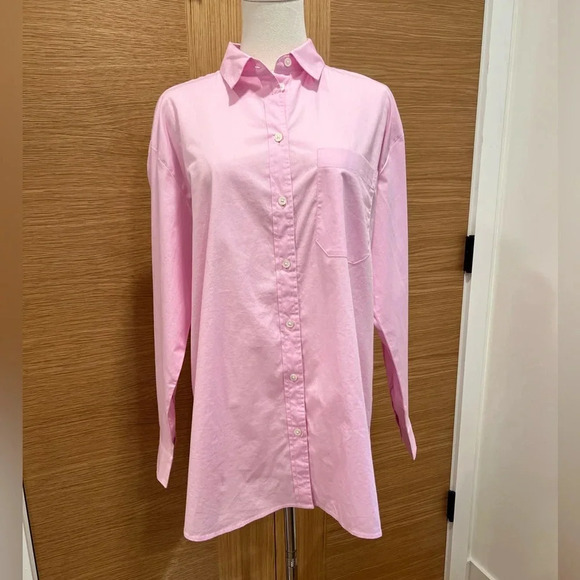 I. Crew - Women’s Relaxed button-up shirt, Pink, Size Small - Picture 3 of 9